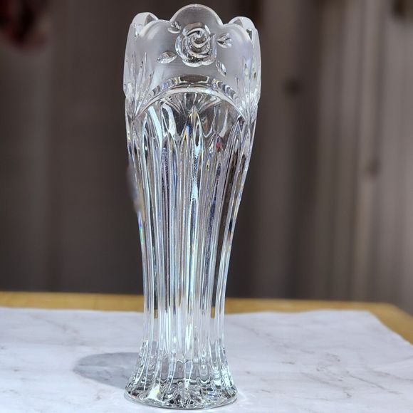 Vintage Oneida Crytal Southern Garden Flower Bud Vase 7x2.2inch 1992 Germany - Picture 3 of 11